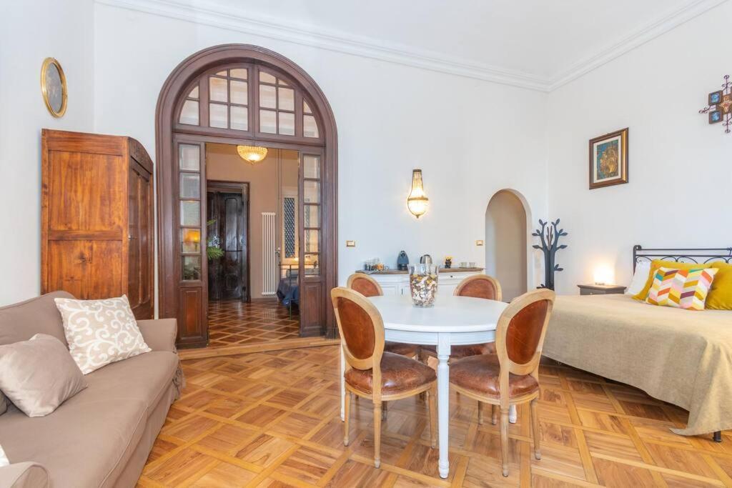 Liberty Suite Турин Екстер'єр фото